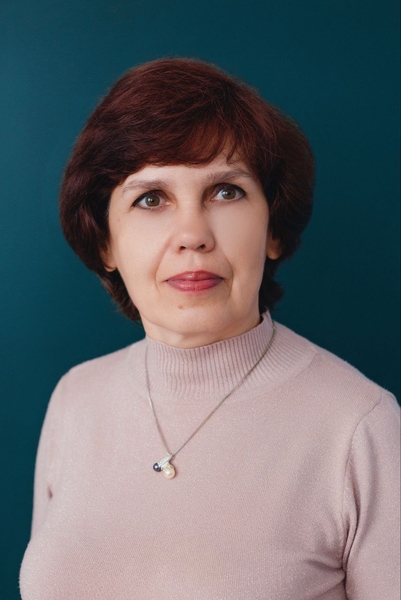 Матвеенкова  Юлия Юлиановна.